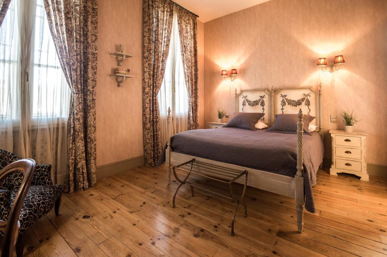 Demeure Saint Louis Historic Manor, City 700M, Parking,A C,Clim,Wifi, Heated Pool, City View Carcassonne Exterior photo
