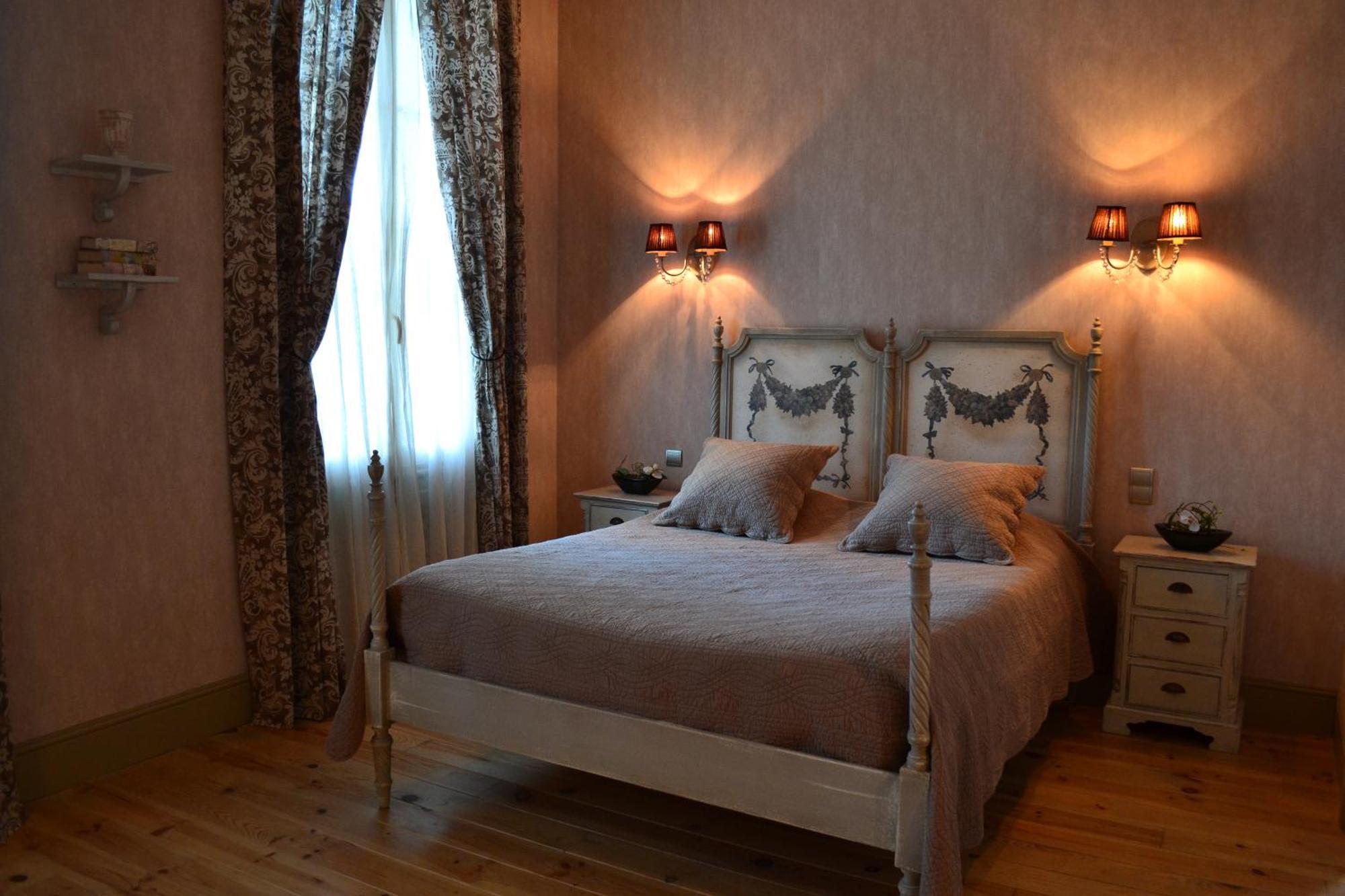 Demeure Saint Louis Historic Manor, City 700M, Parking,A C,Clim,Wifi, Heated Pool, City View Carcassonne Exterior photo
