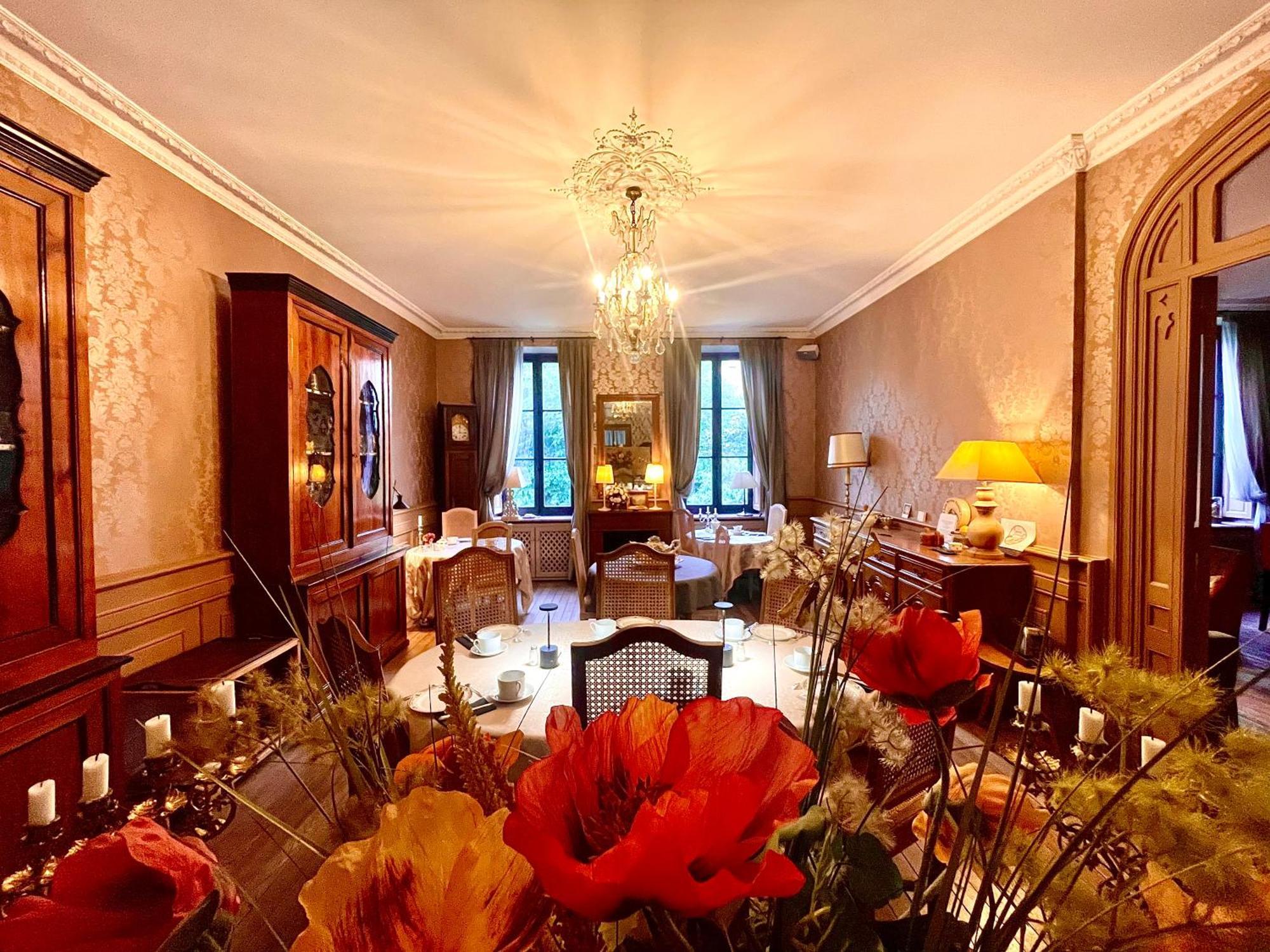 Demeure Saint Louis Historic Manor, City 700M, Parking,A C,Clim,Wifi, Heated Pool, City View Carcassonne Exterior photo